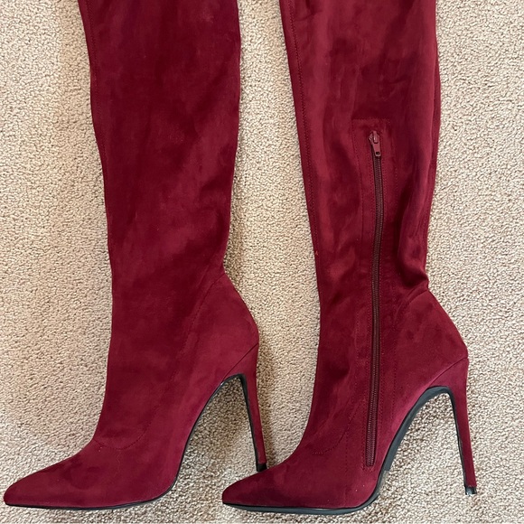 Liliana thigh high suede pointy toe maroon boot. Size 9 - Picture 2 of 6
